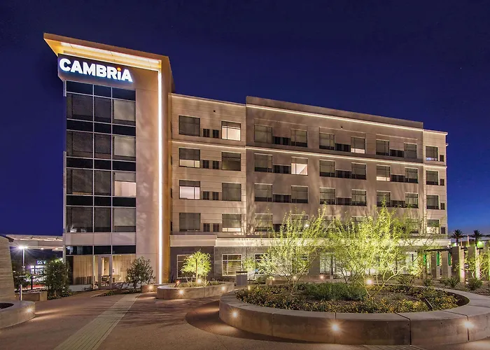 Cambria Phoenix - Fashion Center 4*