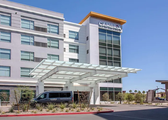 Cambria Phoenix - Fashion Center Hotel