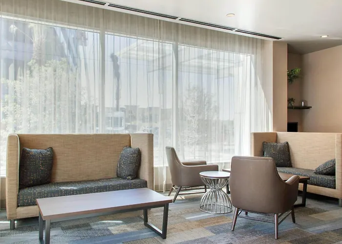 Hotel Cambria Phoenix - Fashion Center 4*
