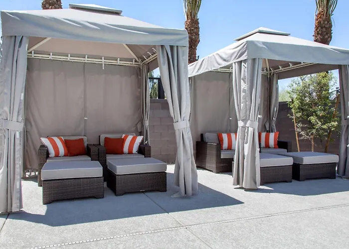 Cambria Phoenix - Fashion Center 4*