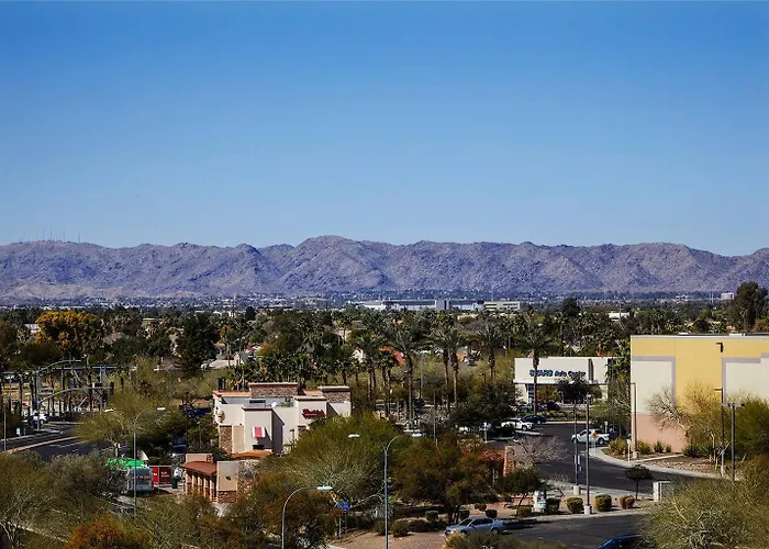 Cambria Phoenix - Fashion Center