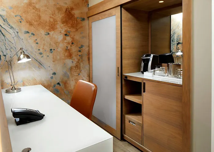Hotel Cambria Phoenix - Fashion Center Chandler